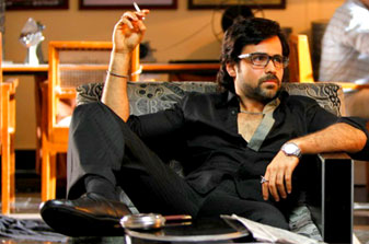 Emraan Hashmi turns journo